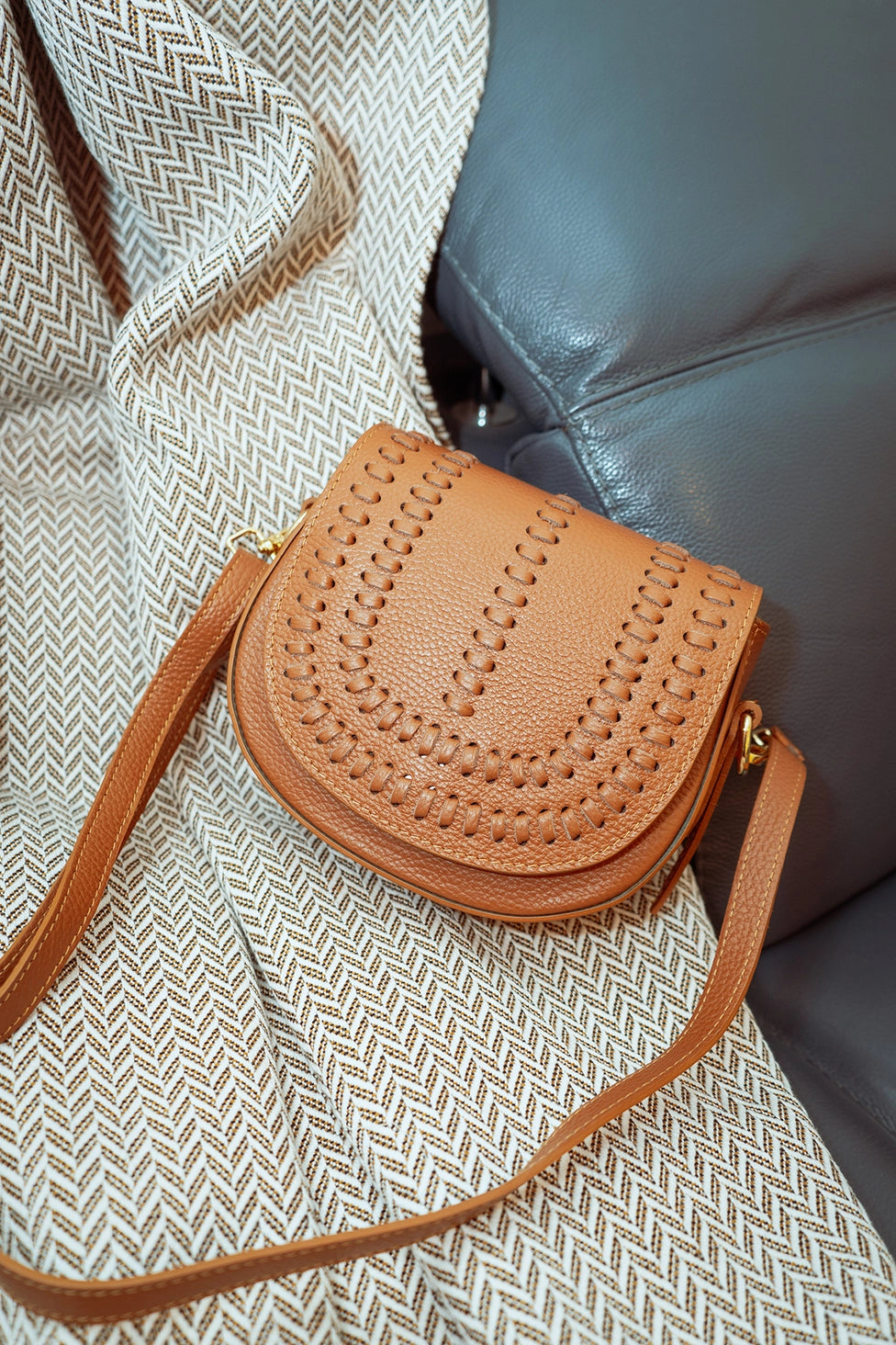 Cherry Paris Tatiana Bag Cognac - Precious Sparkle