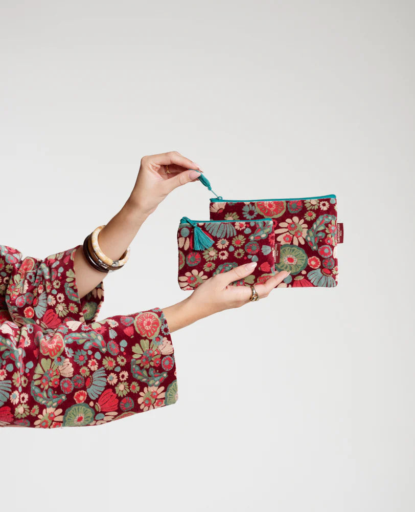 Les Touristes Small Pouch Velvet Molly Burgundy - Precious Sparkle