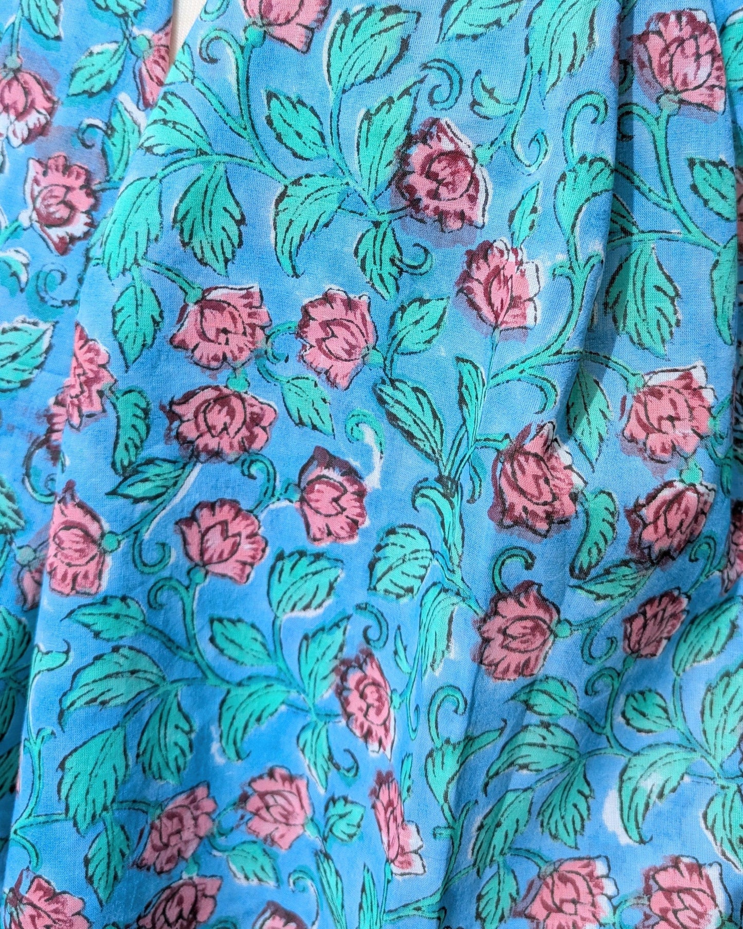 precious sparkle Accessories Teal & Red Rose Block Print Scarf