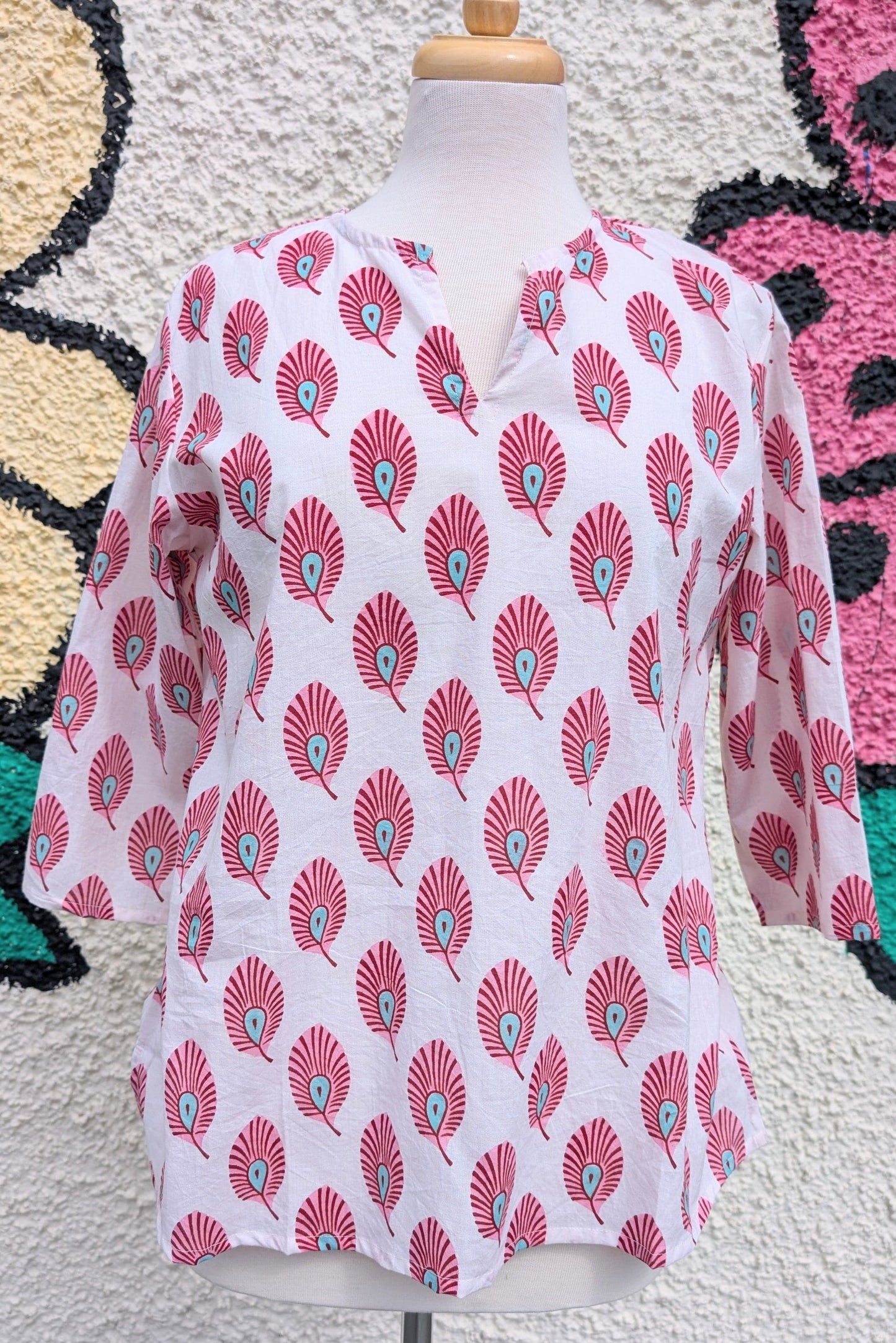 precious sparkle Fashion White Pink Feather Block Print Cotton Blouse
