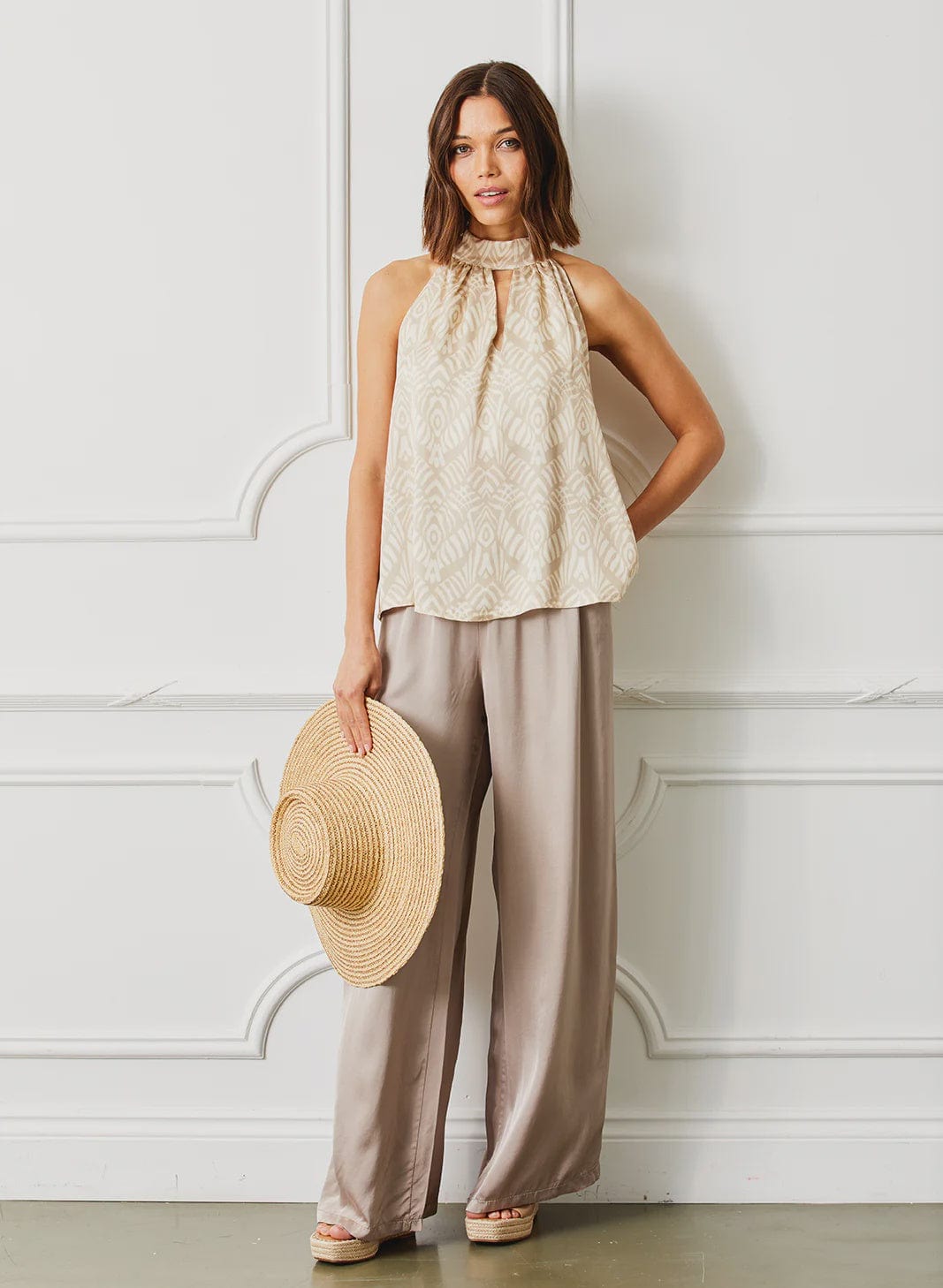 Suzy D Fashion Suzy D London Gabi Satin Palazzo Pants Mushroom
