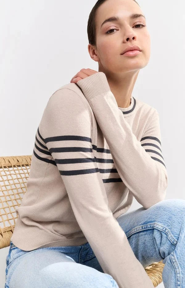 YAYA Fashion Yaya Fine Knitted Stripe Sweater Long Sleeves