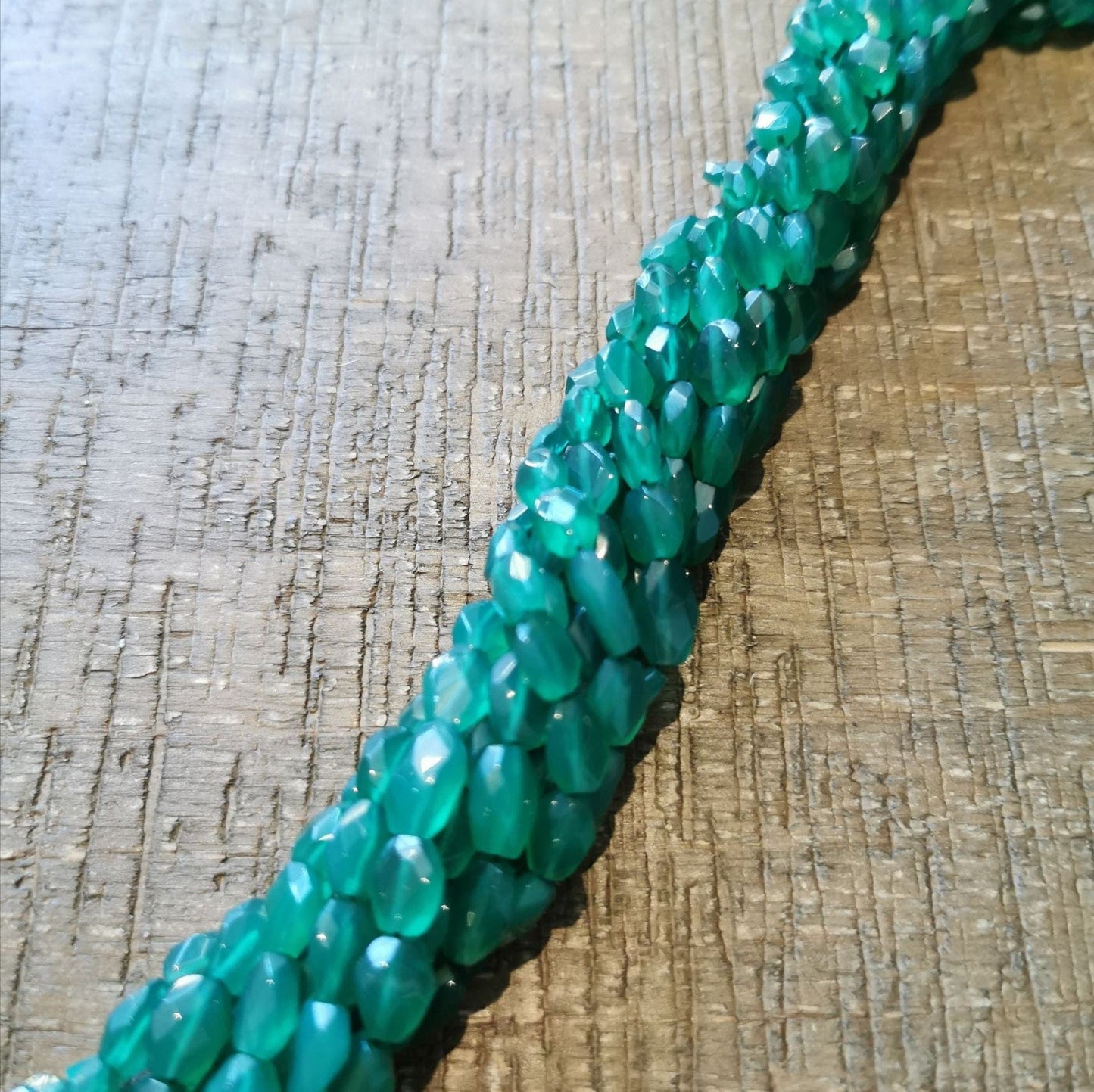 precious sparkle Green Onyx Faceted Oval Beads 15