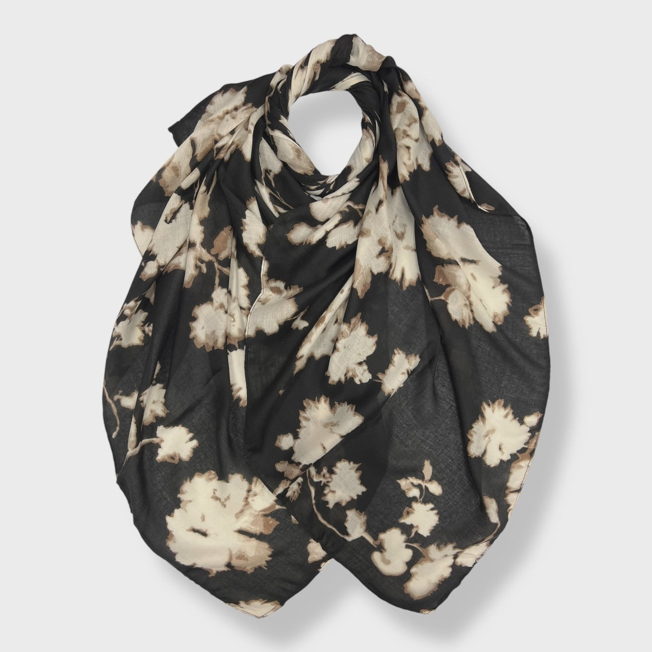 Soft Winter Leaf Print Black Scarf