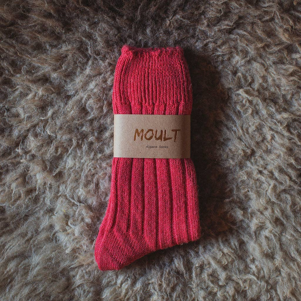 Alpaca Socks In Raspberry: Small (UK4-7)