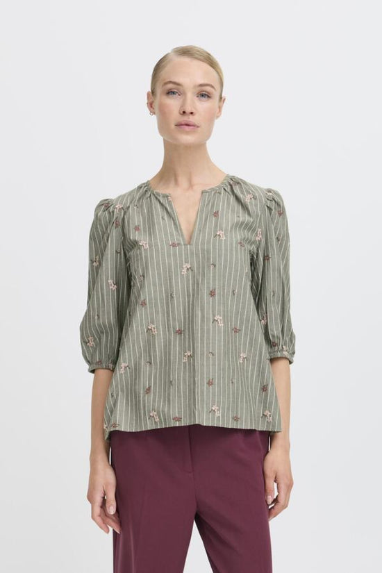 b. young Byfelippa Blouse