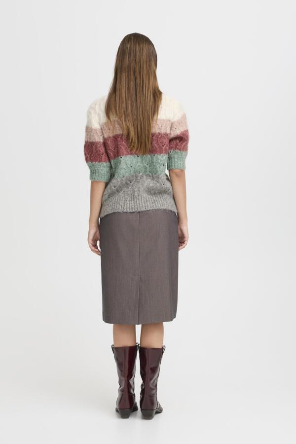 b. young Byomhu Short Sleeve Jumper