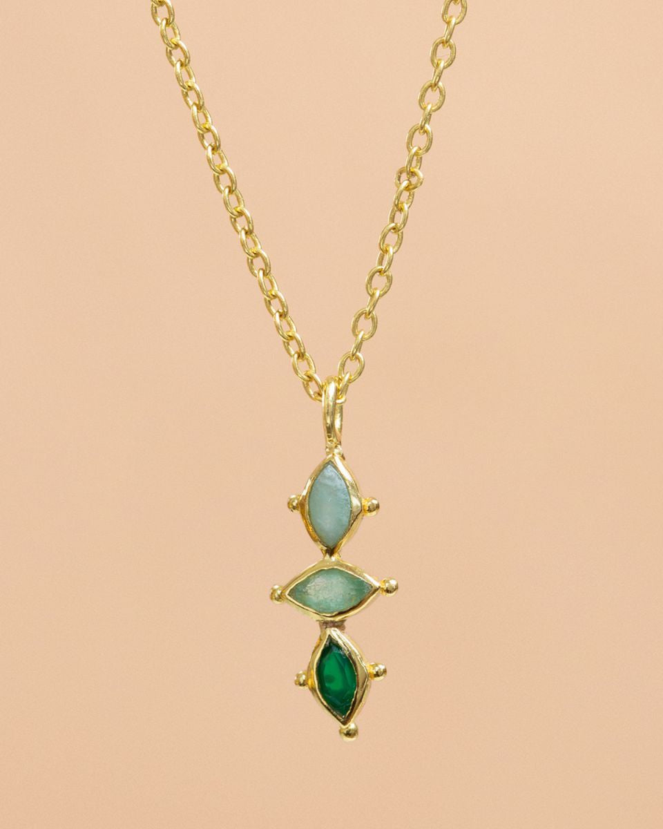 muja juma Necklace Stacked Green Marquise - Precious Sparkle