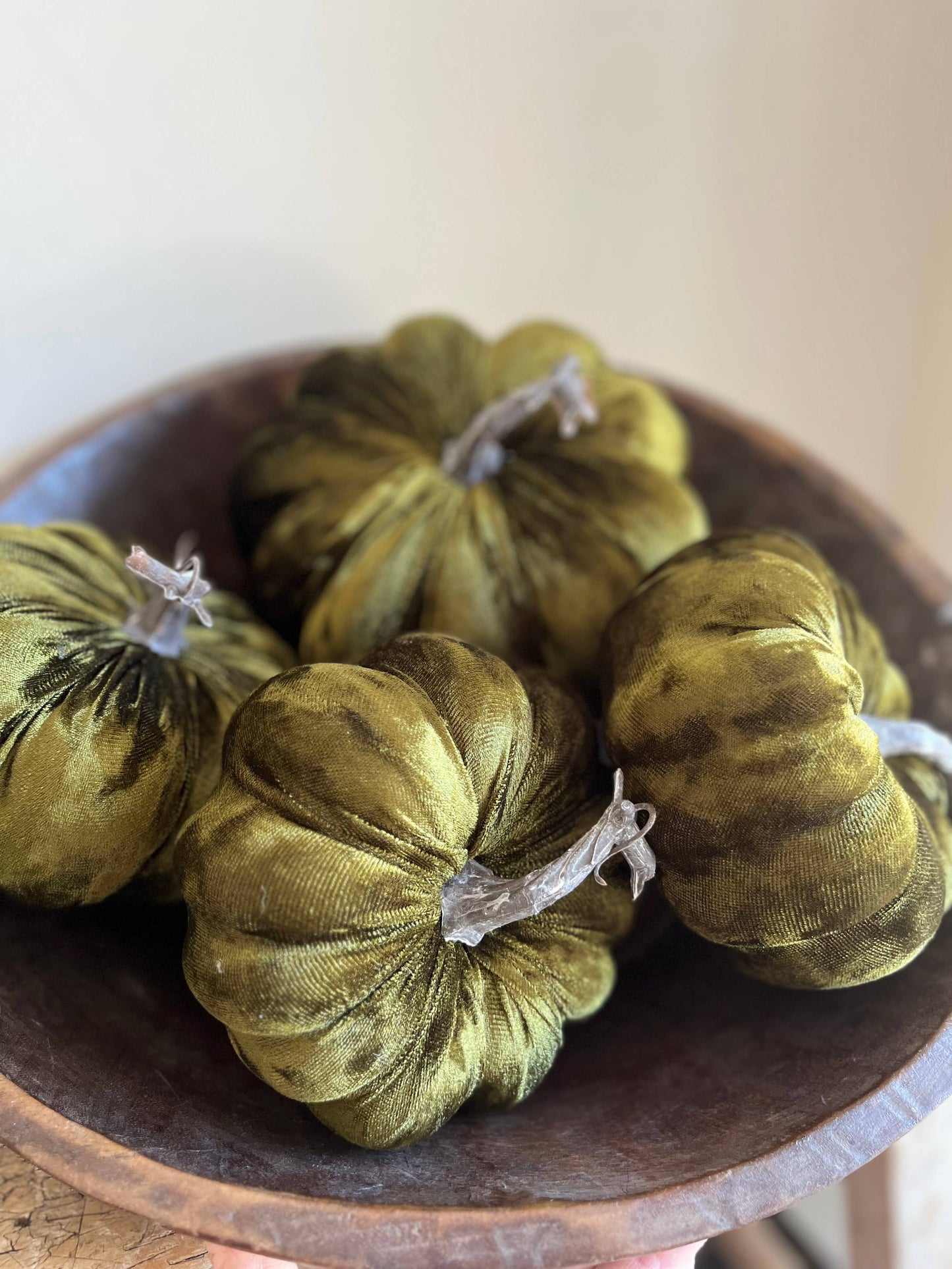 Medium Velvet Pumpkin Moss Green - Precious Sparkle