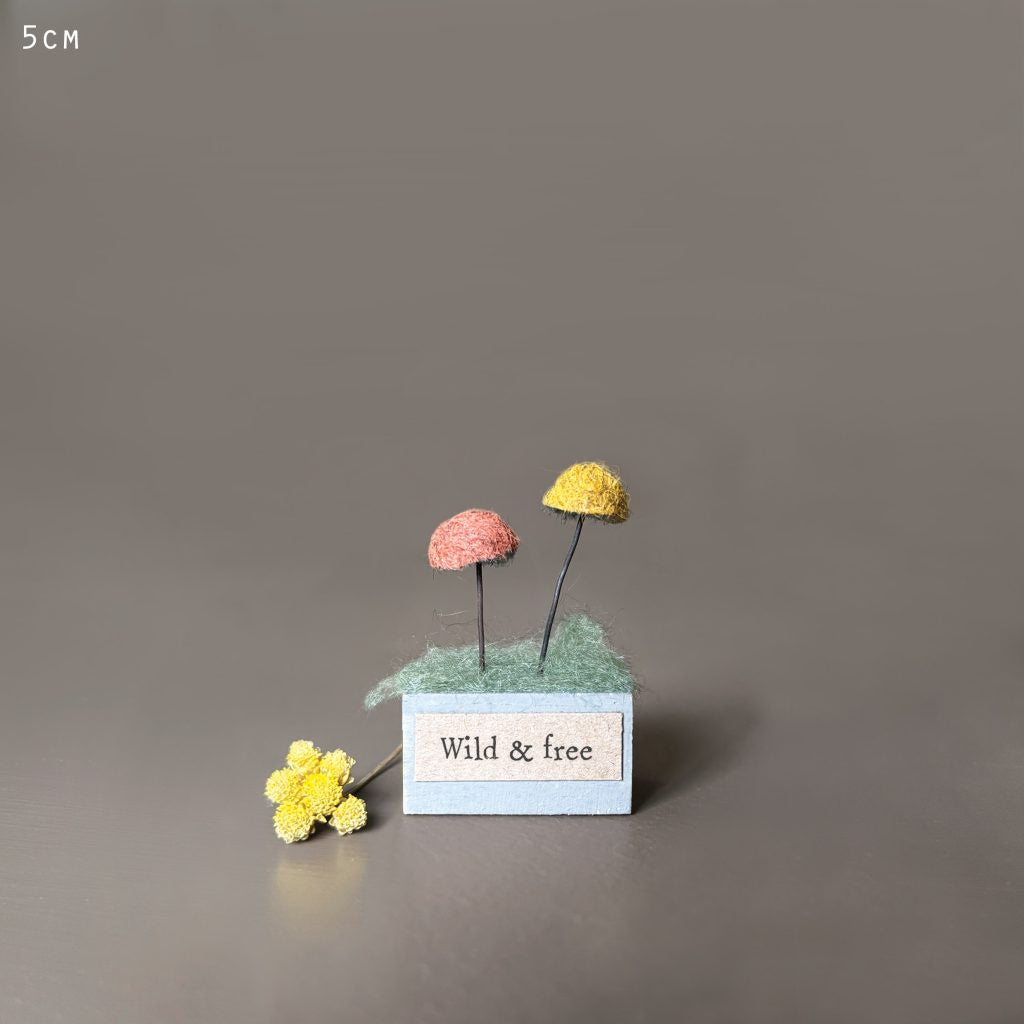 East of India Little mushroom block-Wild and free - Precious Sparkle
