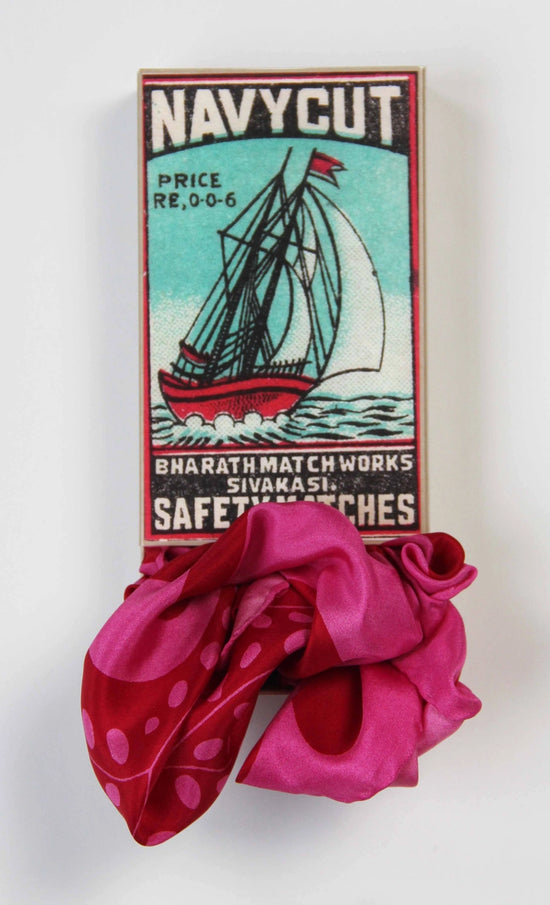 Les Belles Vagabondes Mini Peace & Love Scarf Fuchsia - Precious Sparkle
