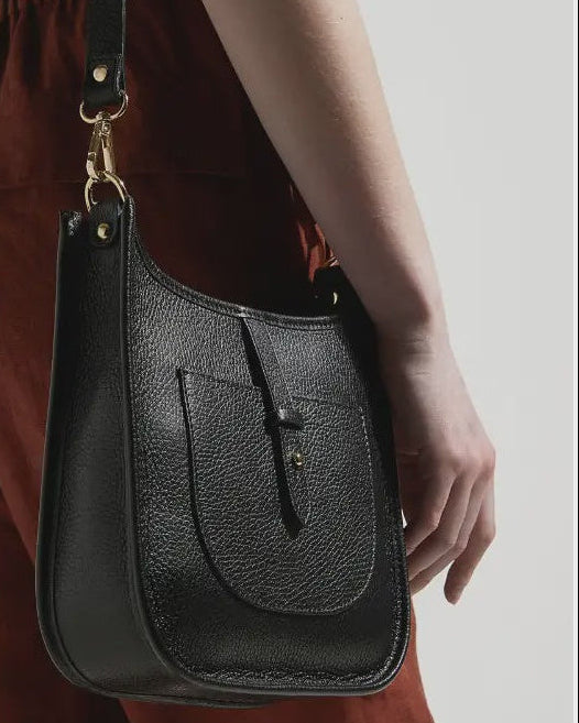 Cherry Paris Sienna Bag Black