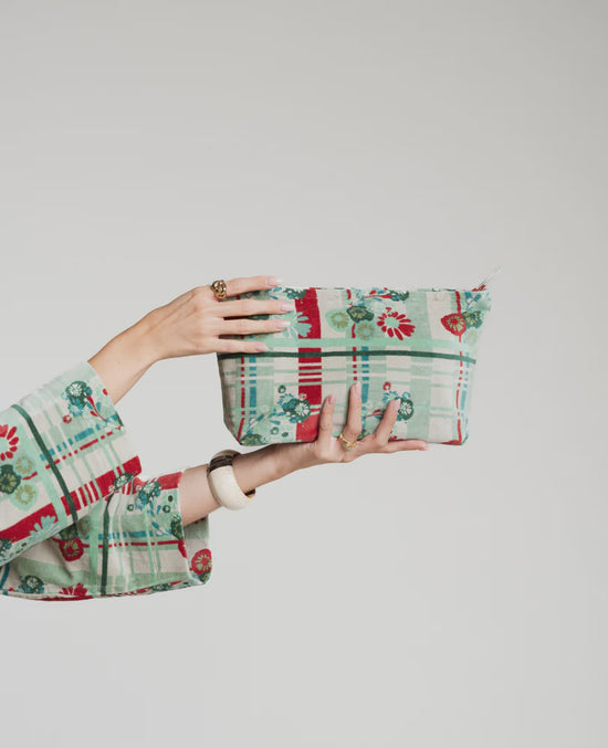 Les Touristes Washbag Velvet Dundee Sauge