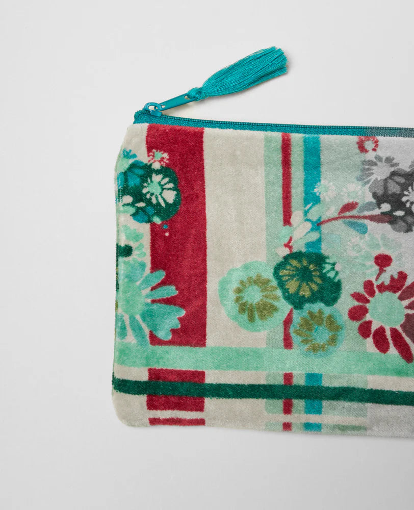 Les Touristes Medium Pouch Velvet Dundee Sauge