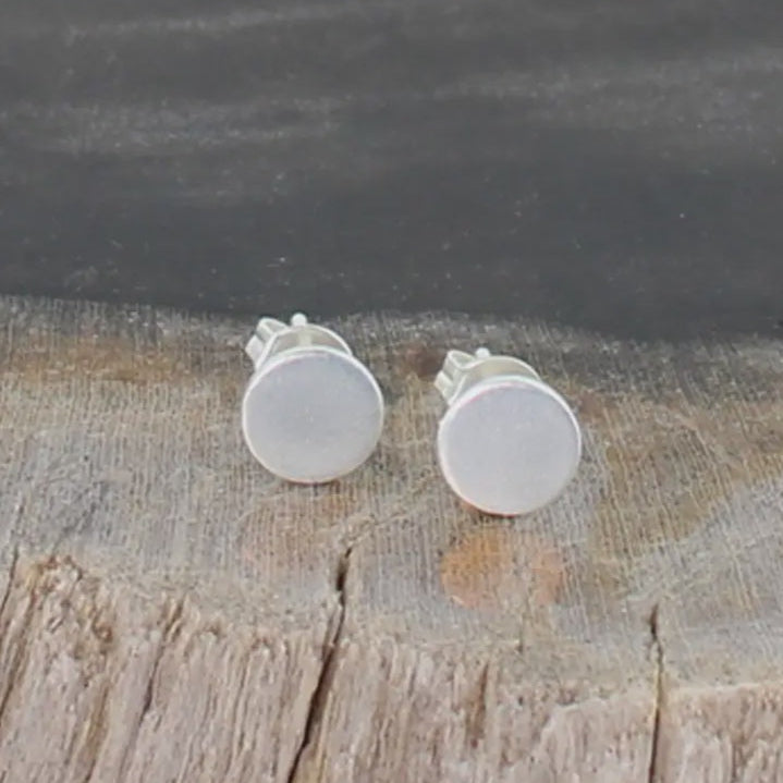 Suzie Blue Silver Disc Stud Earrings