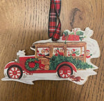 Barrel Down South Homewares Vintage Car with Christmas Tree Ornament
