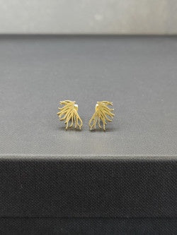 Seaweed Stud Earrings Gold