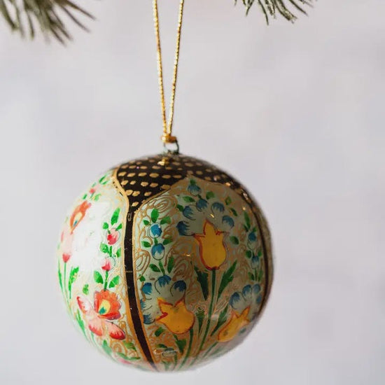 Bollywood Christmas Homewares Bollywood Floral Bauble Black Trellis