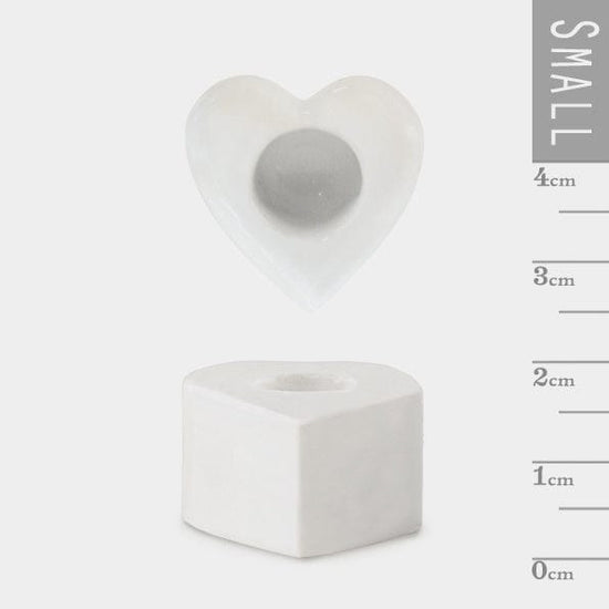 East of India Gifts East of India Candle with Heart Holder