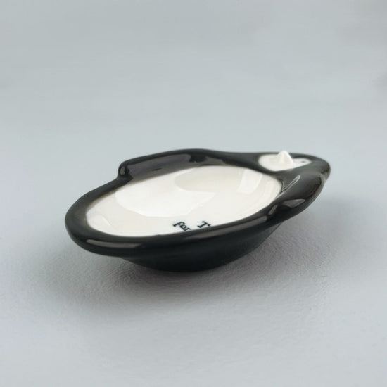 East of India Homewares East of India Flat Dish Penguin
