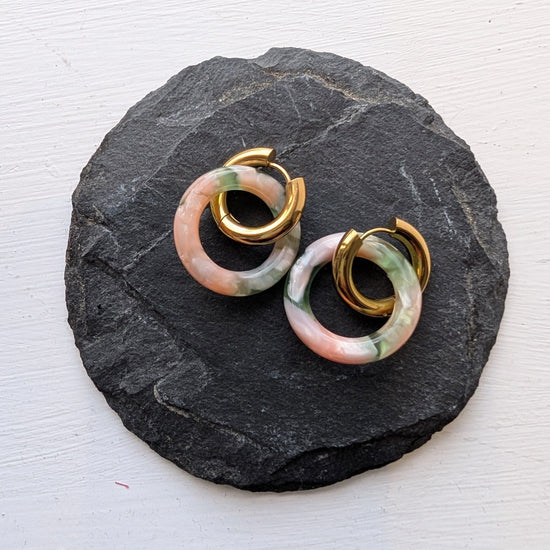 Les Cleias Jewellery Les Cleias Green & Pink Hoop Resin Earrings