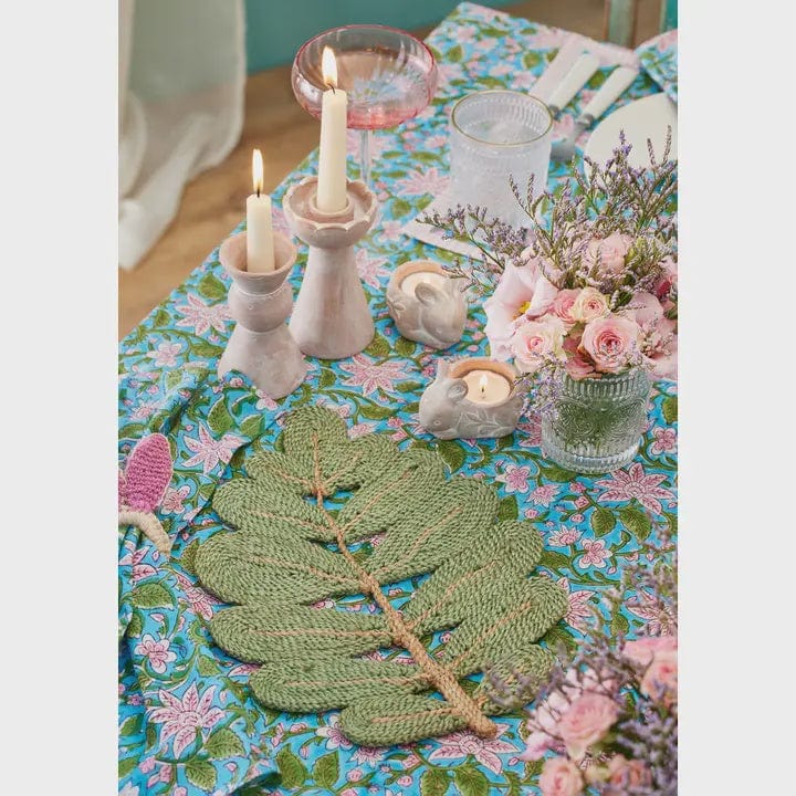 Namaste Homewares Jute Leaf Placemat/Table Centre