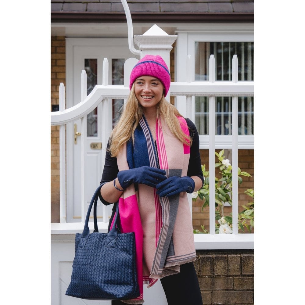 Park Lane Accessories Park Lane Pink & Fuchsia Soft Scarf