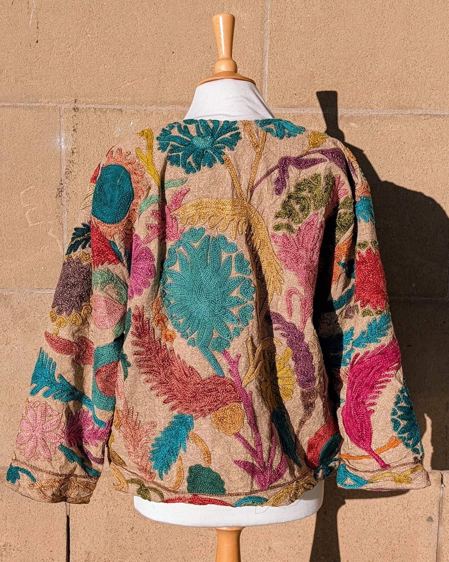 precious sparkle Fashion Laila Tapestry Suzani Kimono Ladies Jacket No 16