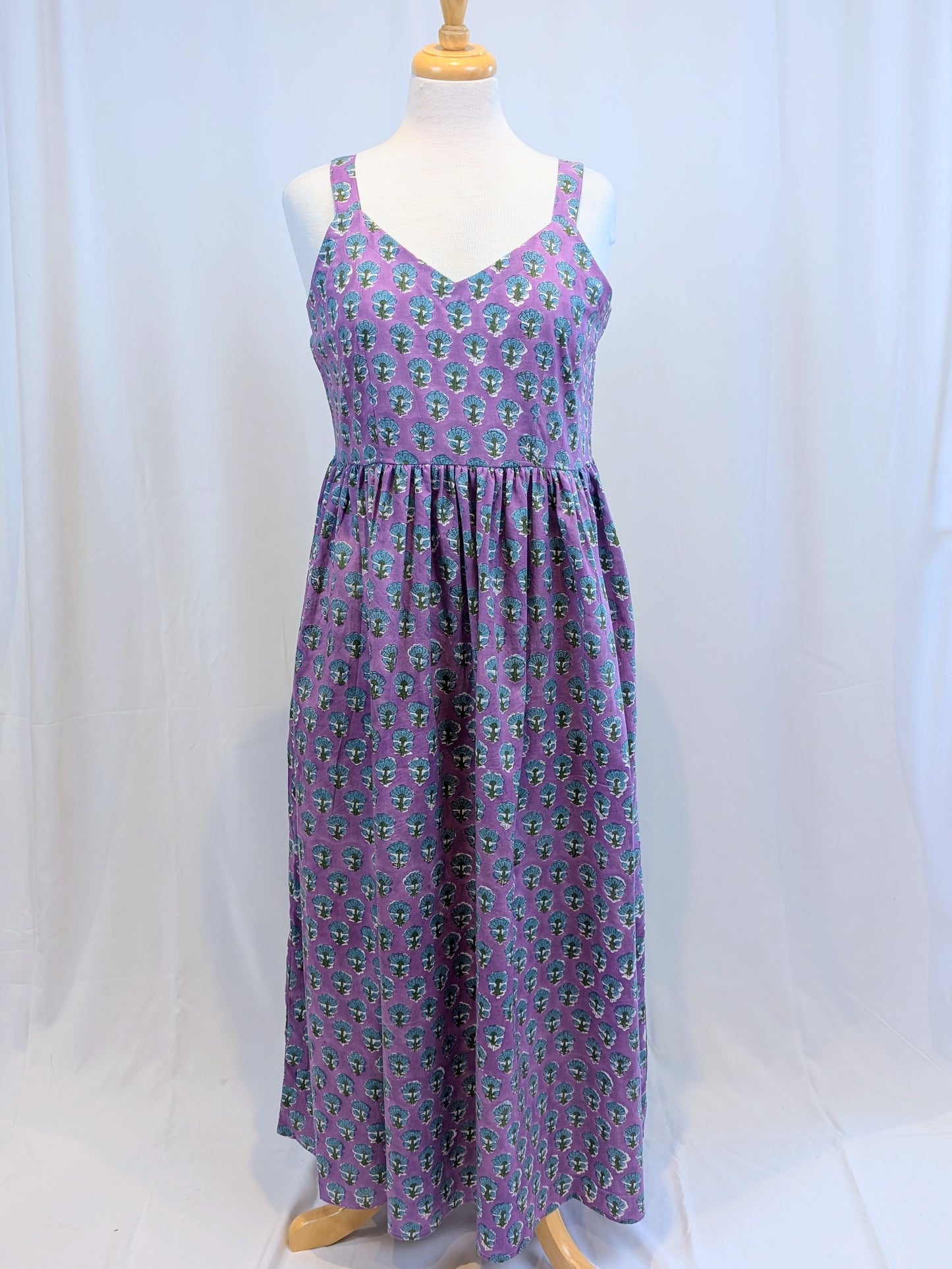 Twinflower Giada Dress in Purple Repeat