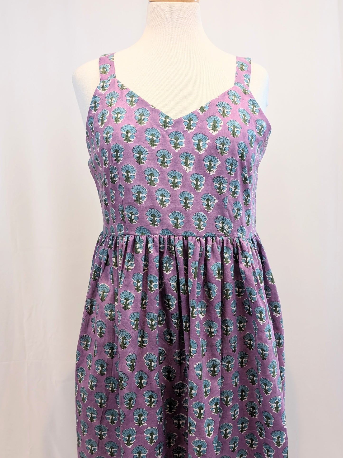 Twinflower Giada Cotton Dress in Purple Repeat