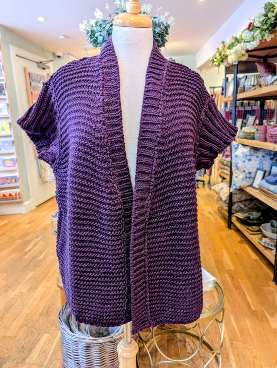 Suzy D Fern Chunky Knit Short Gilet