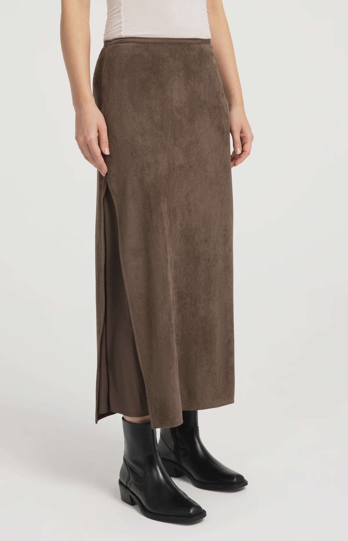 Yaya Suedine skirt with layered detail