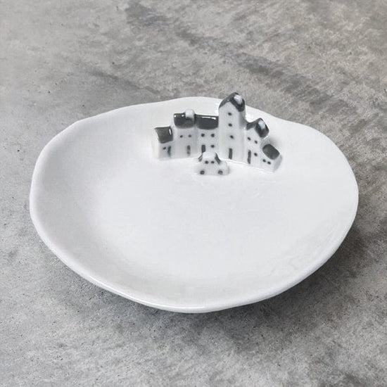 East of India Homewares East of India Flat Dish Houses & Car No Place