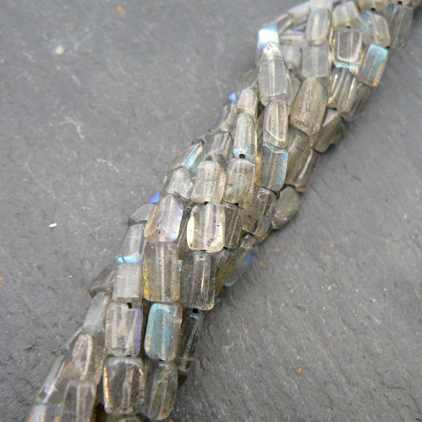 precious sparkle Labradorite Plain Rectangle Beads 15