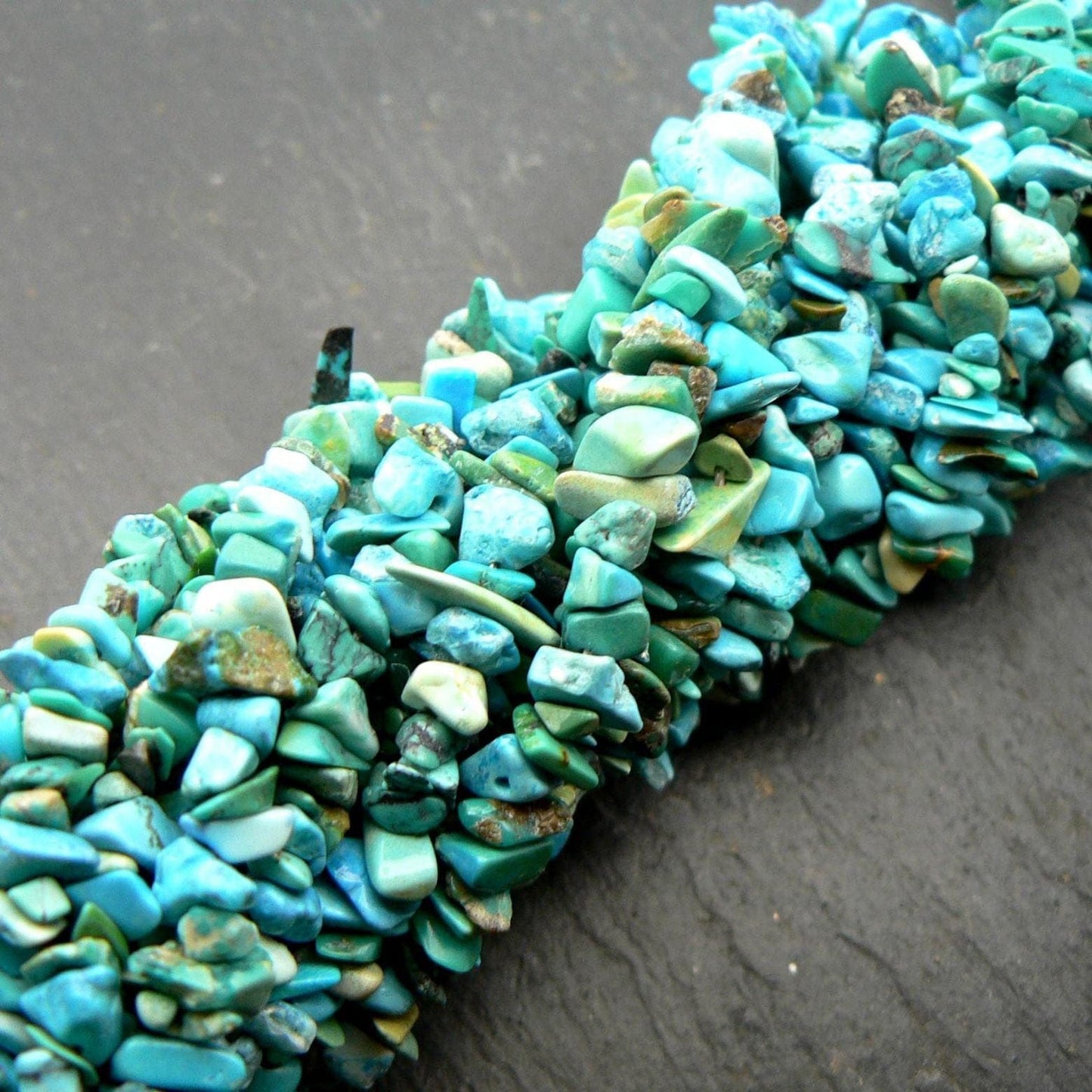 precious sparkle Natural Turquoise Chip Beads 35" Strand